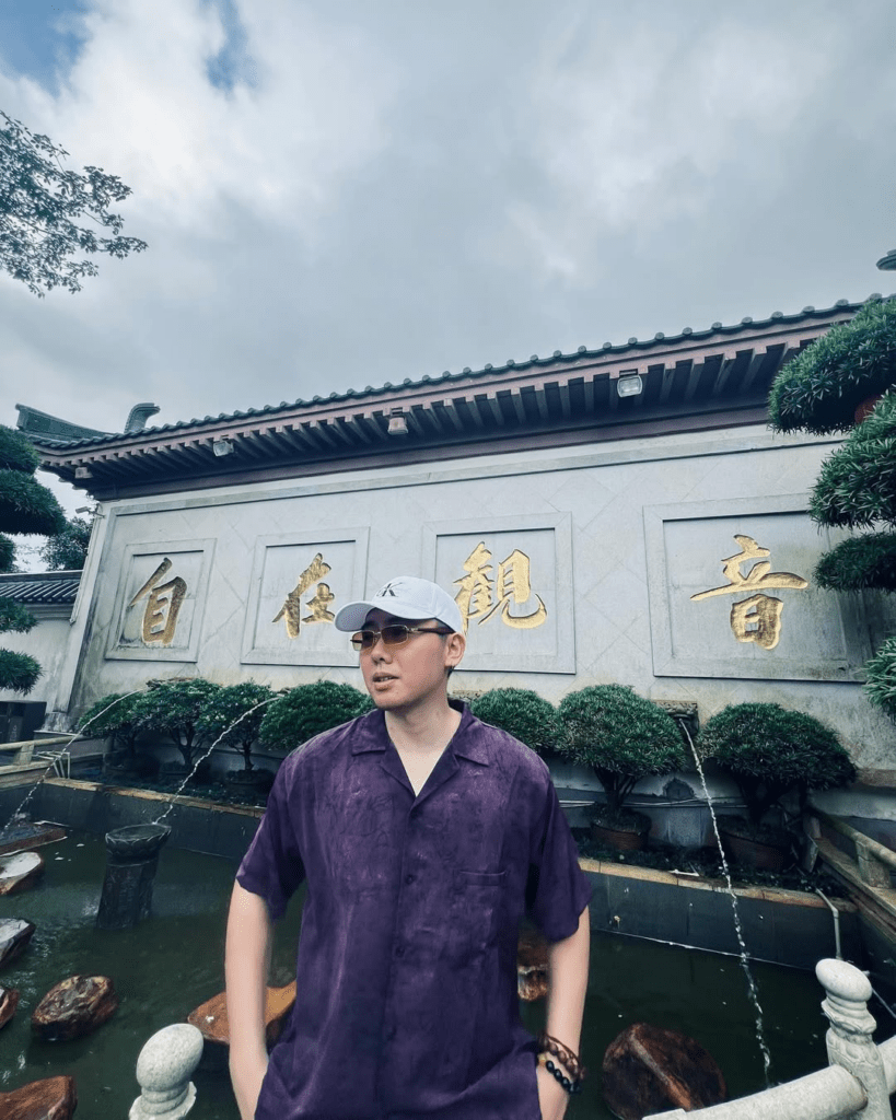 全網爆紅「攬佬」背景起底！竟曾在老干媽當直播主，真的是來鬧還是來撈？