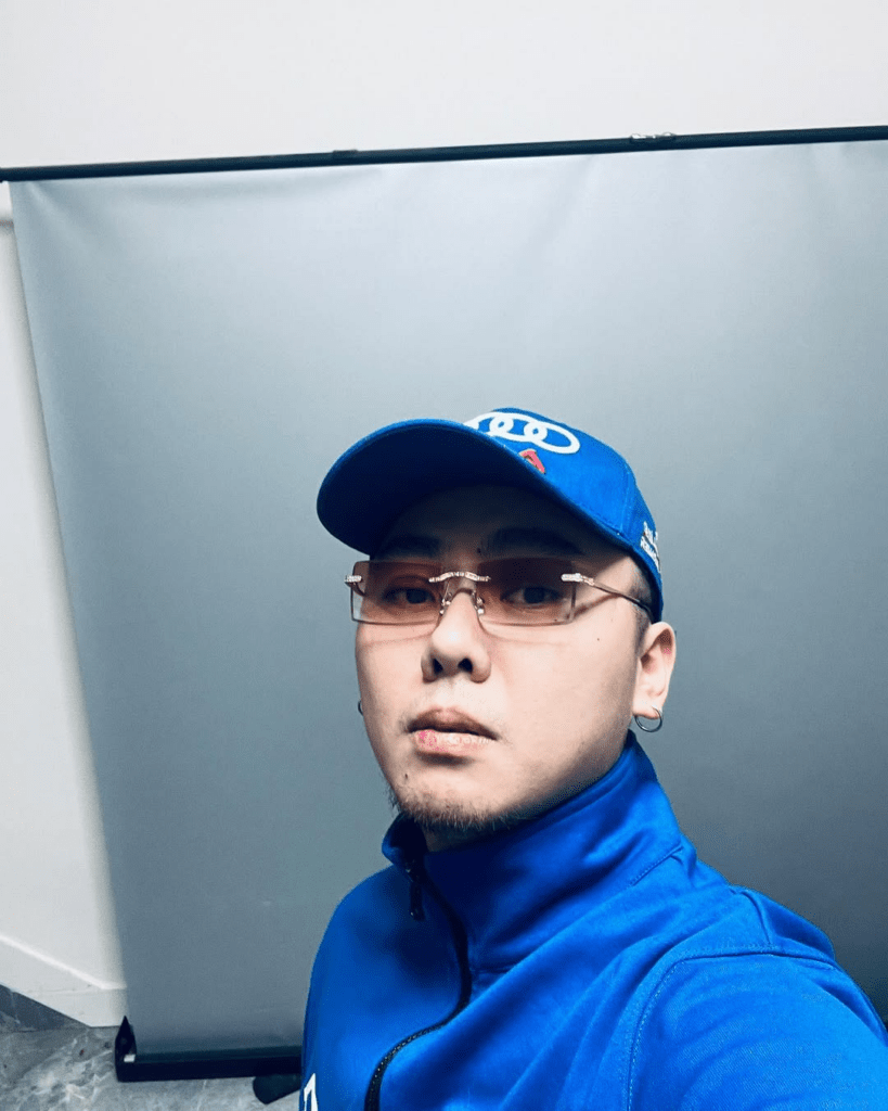 全網爆紅「攬佬」背景起底！竟曾在老干媽當直播主，真的是來鬧還是來撈？